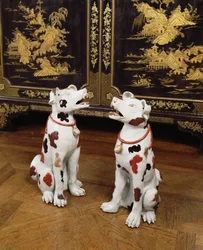 Paire de chiens assis Imari