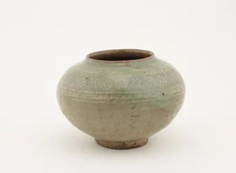 Pot avec décoration estampée et incrustation de glaçure, 1610-1630