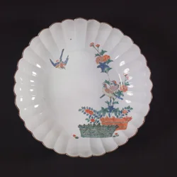 Grand plat Kakiemon, période Edo