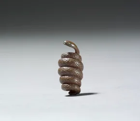 Ojime en forme de serpent (cuivre)
