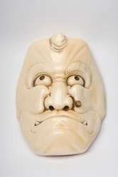 Masque Okimono sculpté en tant que personnage du Kabuki ou autre théâtre