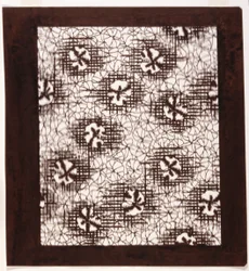Pochoir : Nénuphars et motifs tissés