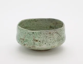 Bol à thé avec faux sceau Raku, atelier Raku inconnu