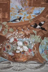 Sarments de vigne, raisins, fleurs et oiseaux (détail)
