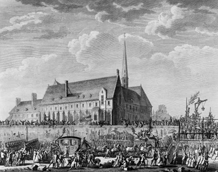Révolution française : Le roi Louis XVI arrivant avec sa famille (Marie-Antoinette, le dauphin Louis Charles de France ou Louis XVII et Marie-Thérèse dite « Madame Royale ») à Paris le 6 octobre