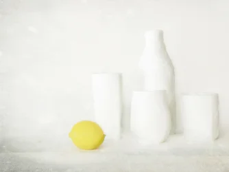 Nature morte au citron éclatant