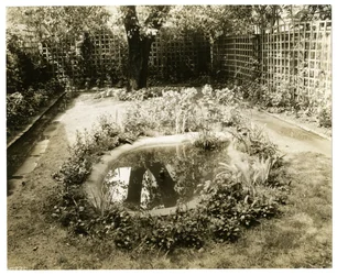 Jardin de Mme W H Wells, 265 W 11th, Greenwich Village, New York, USA, vers 1936-37