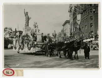 Char de parade historique n° 53 : Statue de la Liberté
