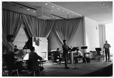 Klaus von Wrochem, compositeur, interprétation de ses Stücke (1966)