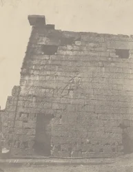 Louqsor, sculptures historiques du pylône (massif de droite)