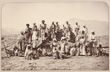 Piquet Afridi près de Jumrood, Khyber et Rotass au loin, vers 1879