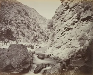 Virage serré dans le défilé [sous Ali Masjid], un passage très difficile, 1879