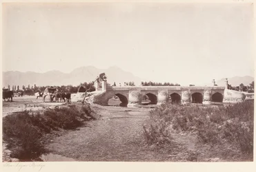 Le pont de Logar