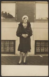 [Femme]