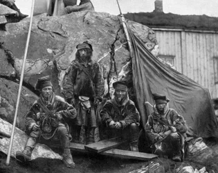 Groupe de Lapons en Norvège, photo c. 1890