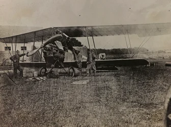 Album "Meine weltkriegs - Erinnerungen South-West Front (Carinthie, Italie, Tyrol du Sud) 31/03/1915-12/11/1918 - Josef Zohles Wien": soldats autrichiens avec un canon