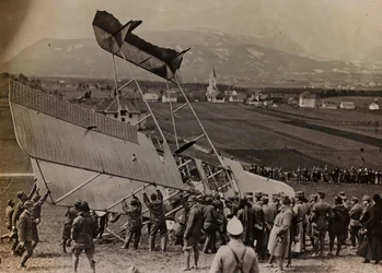 Album Meine weltkriegs - Souvenirs du front sud-ouest (Carinthie, Italie, Tyrol du Sud) 31.03.1915-12.11.1918