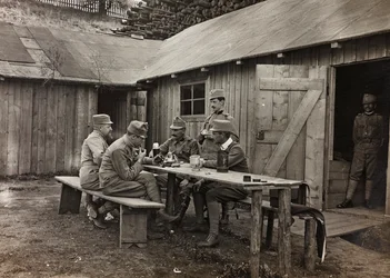 Soldats pendant une pause