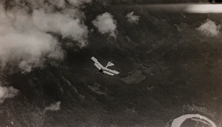 Un avion autrichien survole