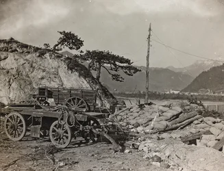 Char militaire sur le Tagliamento