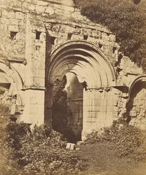 Abbaye de Rievaulx. Porte du réfectoire, années 1850
