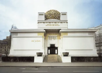 OLBRICH, Joseph Maria (1867-1908). Bâtiment de la Sécession viennoise. 1898. AUTRICHE. Vienne. Façade. Sécession viennoise. Architecture.