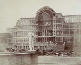 Le transept sud, depuis la deuxième terrasse, imprimé dans 