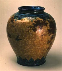 Vase, vers 1880