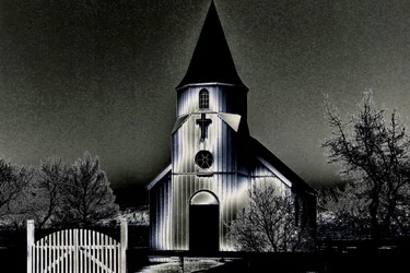 Notre église un soir, 2015 (photographie)
