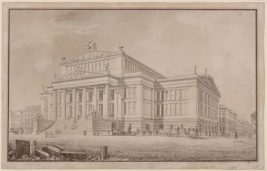 Berlin. Schauspielhaus sur le Gendarmenmarkt. Vue en perspective