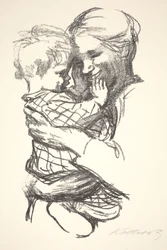 Mère avec enfant dans ses bras