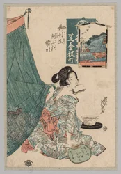 Femme avec des papiers dans la bouche et un éventail à la main