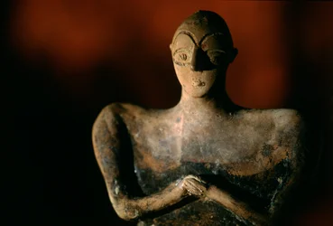 Figurine humaine en céramique ; Musée national du Turkménistan, Achgabat, artefact. Civilisation de l