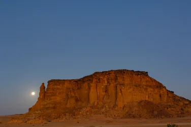 Coucher de lune et lever de soleil, Temple de Taharka, Porte du Bélier, Gebel Barkal, Complexe du Temple, Pharaon..., 2007