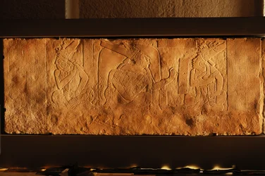 Banc du trône du Temple 19, Palenque, Mexique, sculpture d