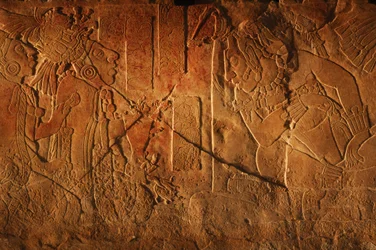 Banc du trône du Temple 19, Palenque, Mexique, sculpture d