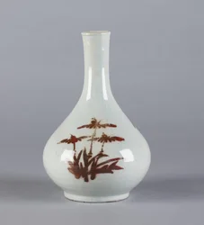 Bouteille avec motif floral, dynastie Yi
