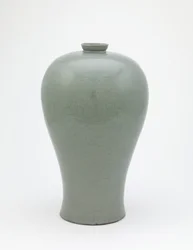 Bouteille avec motif incisé de quatre bouquets de lotus, période Koryo, première moitié du 12ème siècle