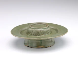 Support de tasse, 12e-mi 13e siècle