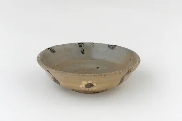 Plat, milieu du 13ème siècle