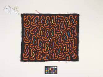 Panneau de chemise (Mola)