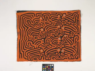 Panneau de chemise (Mola)