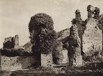 Italie : Ruines de Ninfa