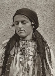 Roumanie : Merisor, paysanne