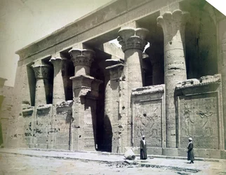 Façade du temple, Edfou, Égypte, 19ème siècle