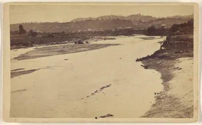 Vue sur le San Lorenzo, depuis la passerelle, Santa Cruz.