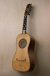 Chitarra battente (guitare), instrument de musique construit dans l
