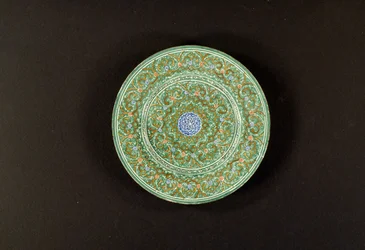 Assiette décorée, Iran