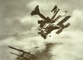Collision en vol entre un avion allemand et un avion britannique