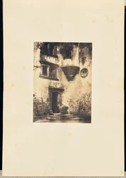 [Escaliers et entrée d